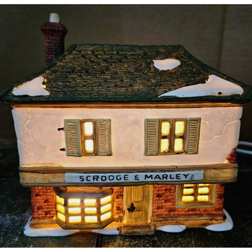 Dept 56 Dickens Village Scrooge Marley Counting House Retired Box Cord Bulb